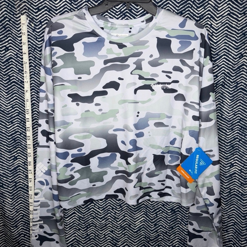 Columbia PFG Gray Purple Camo Long Sleeve Crop Shirt